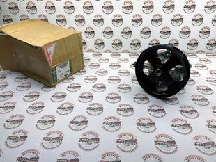 QVB500390 Насос гідропідсилювача (ГУР) Range Rover Sport L320 / Land Rover Discovery 3/4 L319