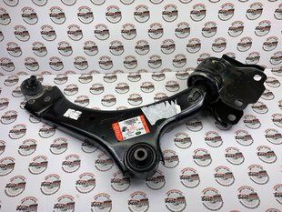 LR007205 Важіль передній правий Land Rover Freelander 2 L359