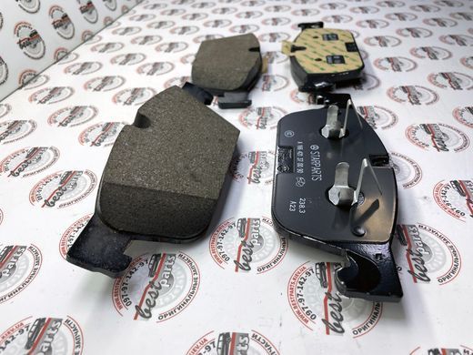 A000420040590, A 000 420 04 05 90 Колодки гальмівні передні Mercedes GLE W166 / GLS X166