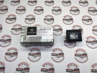 A0999061504, A 099 906 15 04 Плафон подсветки заднего номерного знака Mercedes CLA C117 / GLA X156 / GLE W166/W167 / GLS X166/X167 / SLK R172 / A W176/W177 / GLK X204 / C W205 / B W247 / GLC X253 / V W447/W448