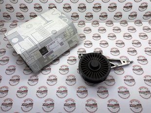 A6512003302, A 651 200 33 02 Ролик обводной с кронштейном приводного ремня Mercedes M651 / C W204 / E W212 / CLS C218 / S W221