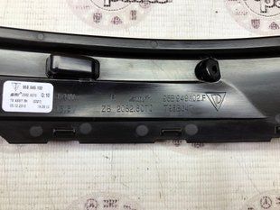 95B949102, 95B 949 102 Повторитель поворота на правом зеркале Porsche Macan 95B