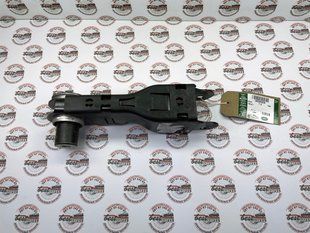 LR095329 Важіль задньої підвіски нижній лівий, передній Land Rover Discovery Sport L550