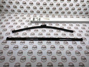 LR162053 Склоочисник (Двірник) передній Land Rover Defender L663