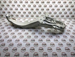 A1673323600, A 167 332 36 00 Кулак (цапфа) поворотный передний правый AMG Mercedes M177 / M256 / GLE W167/C167 / GLS X167