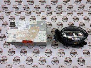 A1698201656, A 169 820 16 56 Противотуманка передняя правая Mercedes ML W164 / GL X164 / A W169 / C W203/W204 / CLK C209 / E W211 / CLS C219 / SL R230 / R W251 / G W463