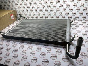 LR009007 Радіатор додатковий охолодження компресора (Supercharger) Range Rover Sport L320