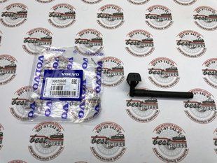 30655606 Форсунка омывателя лобового стекла Volvo XC70 (-07) / V70 (-08) / S60 (-09)