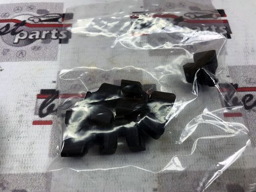 LR027982 Муфта компресора кондиціонера Range Rover Sport L320 / Land Rover Discovery 3/4 L319