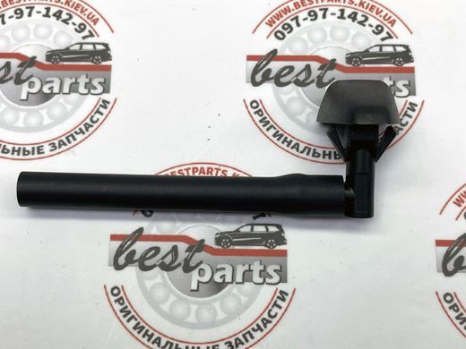 30655606 Форсунка омывателя лобового стекла Volvo XC70 (-07) / V70 (-08) / S60 (-09)