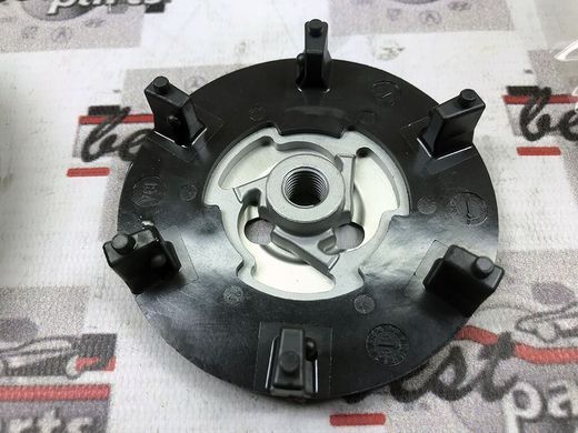 LR027982 Муфта компресора кондиціонера Range Rover Sport L320 / Land Rover Discovery 3/4 L319