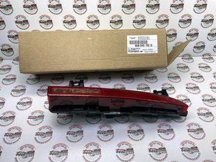95B945702D, 95B 945 702 D Отражатель на заднем бампере правый рестайл Porsche Macan 95B-2