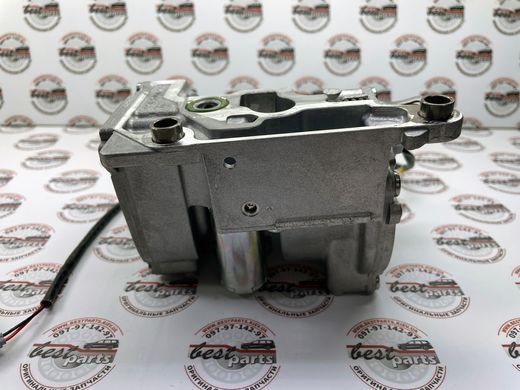 LR164063 Насос масляний (маслонасос) 3.0 Diesel Range Rover Vogue L405/L460 / Sport L494/L461 / Velar L560 / Land Rover Discovery 5 L462 / Sport L550 / Defender L663