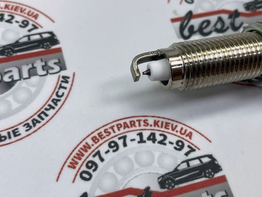 LR158761 Свічка запалювання Range Rover Vogue L460 / Sport L461 / Land Rover Defender L663