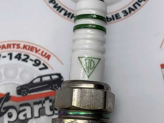 99917015190, 999 170 151 90 Свеча зажигания Porsche 981/981C / 991-1