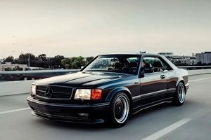 Рідкісний Mercedes W126 продали за півмільйона доларів