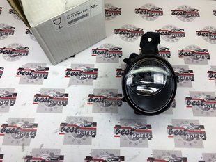 63176924656, 63 17 6 924 656 Фара противотуманная передняя правая BMW 1 E81/E87/E88/E82 / X1 E84 / X3 E83 / X5 E70