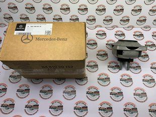 A1662400818, A 166 240 08 18 Подушка (Опора) АКПП Mercedes ML/GLE W166 / GL/GLS X166