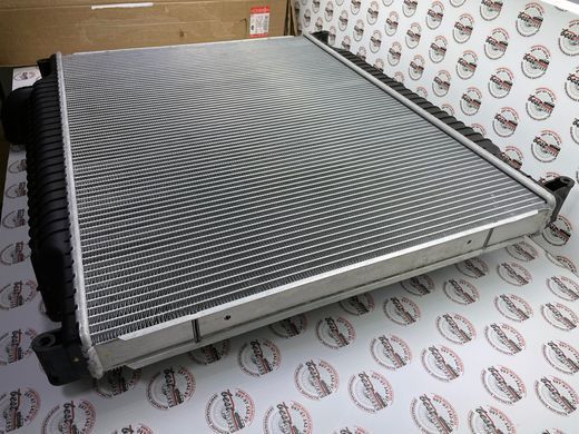 PCC500300 Радіатор охолодження Range Rover Vogue L322 / Sport L320