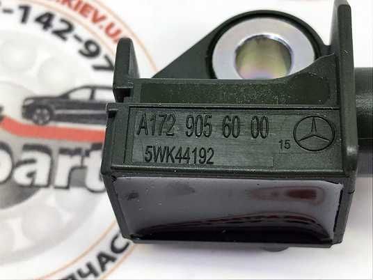 A1729056000, A 172 905 60 00 Датчик удара (Airbag) передний