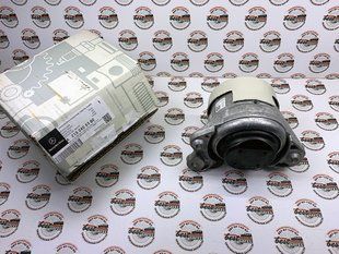 A2132405300, A 213 240 53 00 Подушка (опора) двигателя правая 4matic Mercedes E W213/C238 / GLC X253