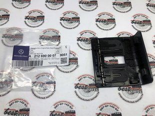 A21269000079051, A 212 690 00 07 9051 Крышка обшивки багажника черная Mercedes E W212