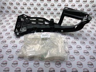 95B807254C, 95B 807 254 C Кронштейн заднього бампера правий Porsche Macan 95B/95B-2