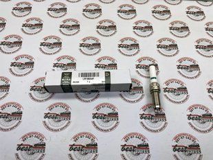 LR186540 Свічка запалювання 4.4L V8 Range Rover Vogue L460 / Sport L461 / Land Rover Defender L663