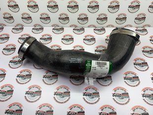 LR063944 Патрубок интеркулера левый Range Rover Evoque L538 / Land Rover Discovery Sport L550