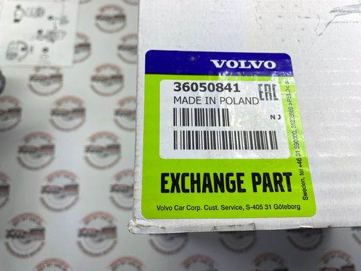 36050841 Компрессор кондиционера Volvo XC70 (-16) / XC60 (-17) / V60 CC (-18) / V60 (-18) / S60 CC (-18) / S60 (-18)