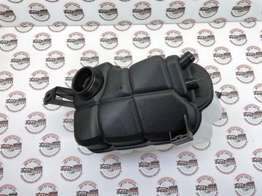 LR060349 Бачок расширительный Range Rover Evoque L538 / Land Rover Discivery Sport L550