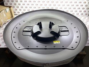 VPLEW0157 Крышка (колпак) запасного колеса Black Land Rover Defender L663